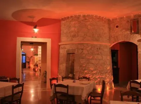 Marchesina Srls Hotel Teggiano